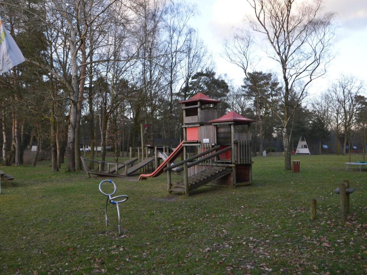 Holiday Home With Large Terrace Stramproy Buitenkant foto