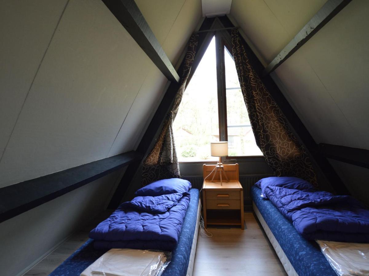 Holiday Home With Large Terrace Stramproy Buitenkant foto