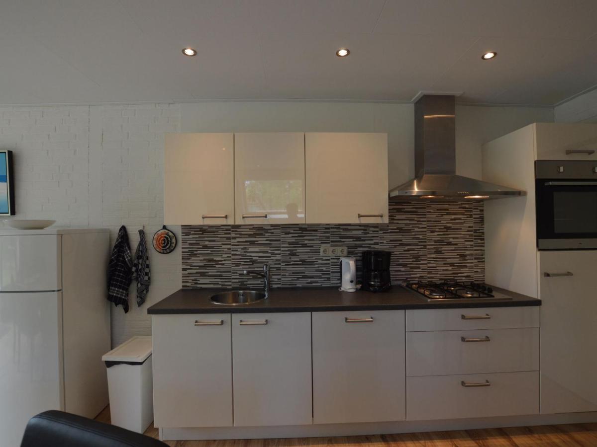 Holiday Home With Large Terrace Stramproy Buitenkant foto